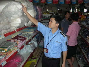 贺州质监局织密校园质量安全网，护航学生健康成长——记学生床上用品及校服质量专项监督检查工作