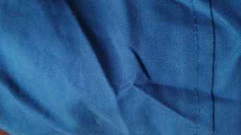 纺织品服装染色指南 如何安全实现黑白换装